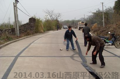 ���̰���